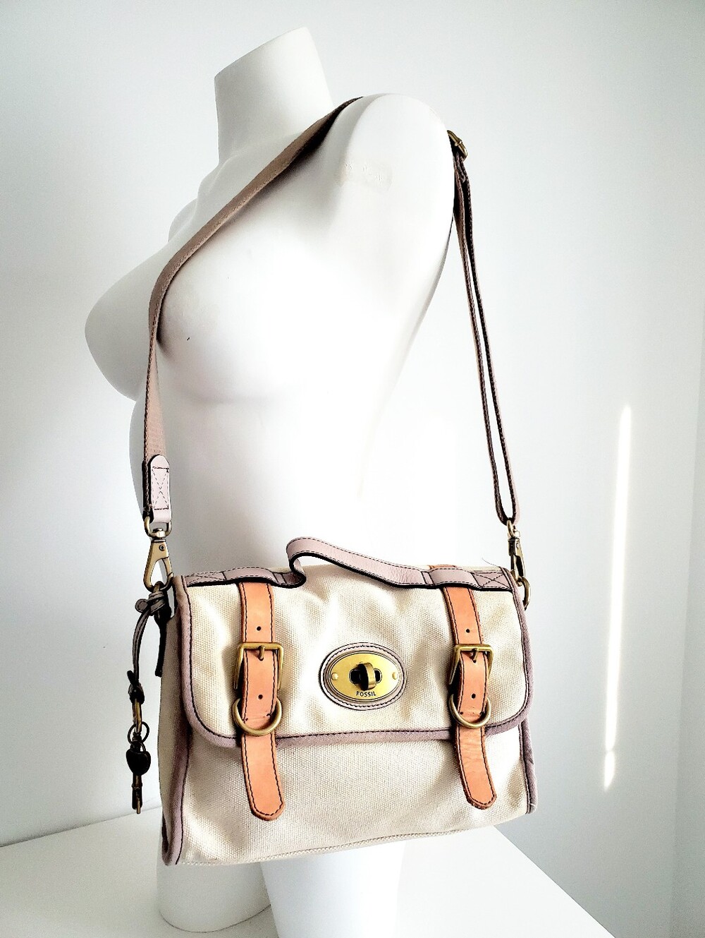 Fossil Vintage Re-Issue Canvas Leather Messenger Bag Crossbody ZB4622
